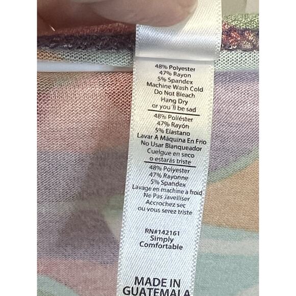 LulaRoe XXS Buttery Soft perfect T Multi Color Geometric Pattern - Picture 8 of 11